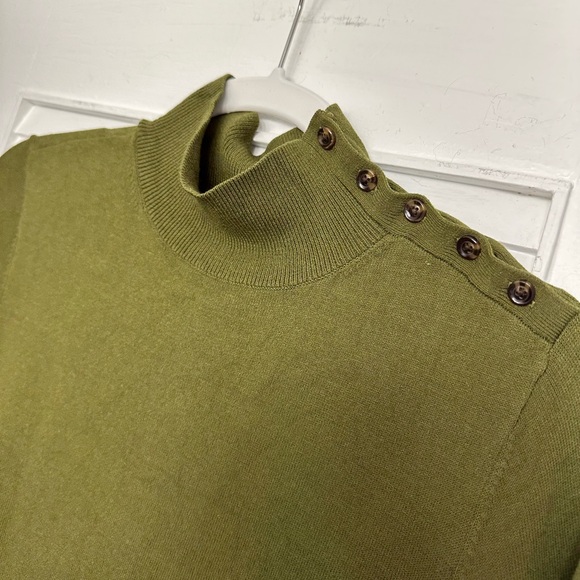 Ann Taylor green turtleneck with button detailing on one shoulder. Size medium. - Picture 2 of 7